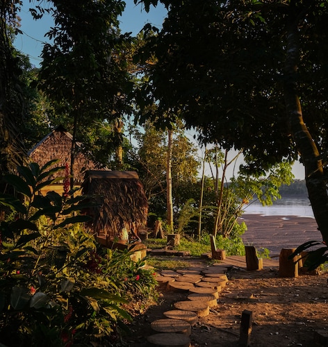 Ecolucerna Lodge Tambopata