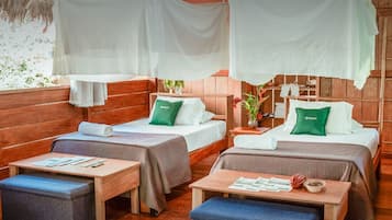Deluxe Cabin, 1 Bedroom, River View, Beachfront | Premium bedding, down comforters, in-room safe, individually decorated
