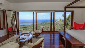 Villa Luxe, 6 chambres, vue océan | 6 chambres, minibar, coffres-forts dans les chambres, bureau