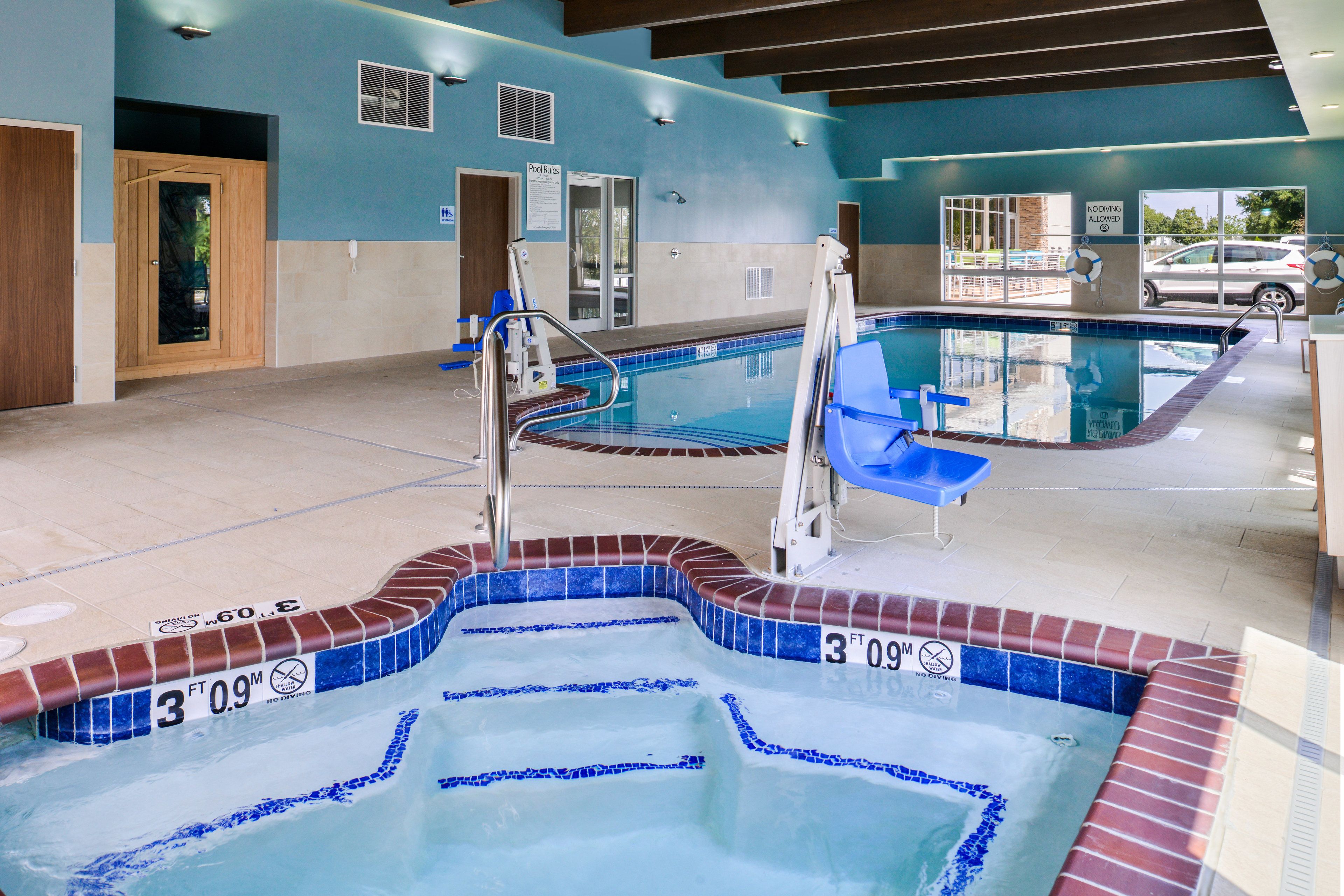 indoor pool, open 8 am to 10 pm, pool loungers
