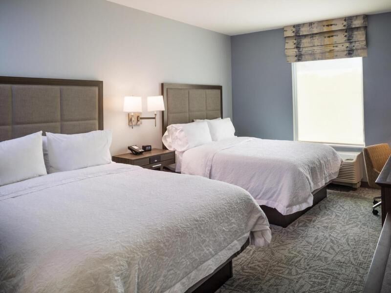 Literie de qualité supérieure, coffres-forts dans les chambres