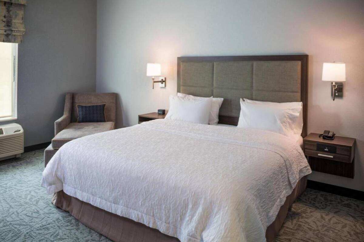 Literie de qualité supérieure, coffres-forts dans les chambres