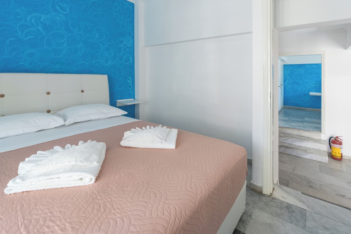 Apartment, 2 Bedrooms | 1 bedroom, free WiFi, bed sheets
