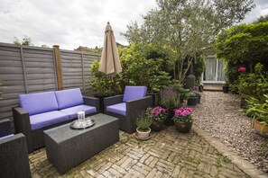 Balcony - Parklands B&B (London)