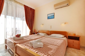 Deluxe Apartment, 2 Bedrooms, Sea View (High Floor) | In-room safe, desk, iron/ironing board - Lido Sofia Holidays (Corfu)