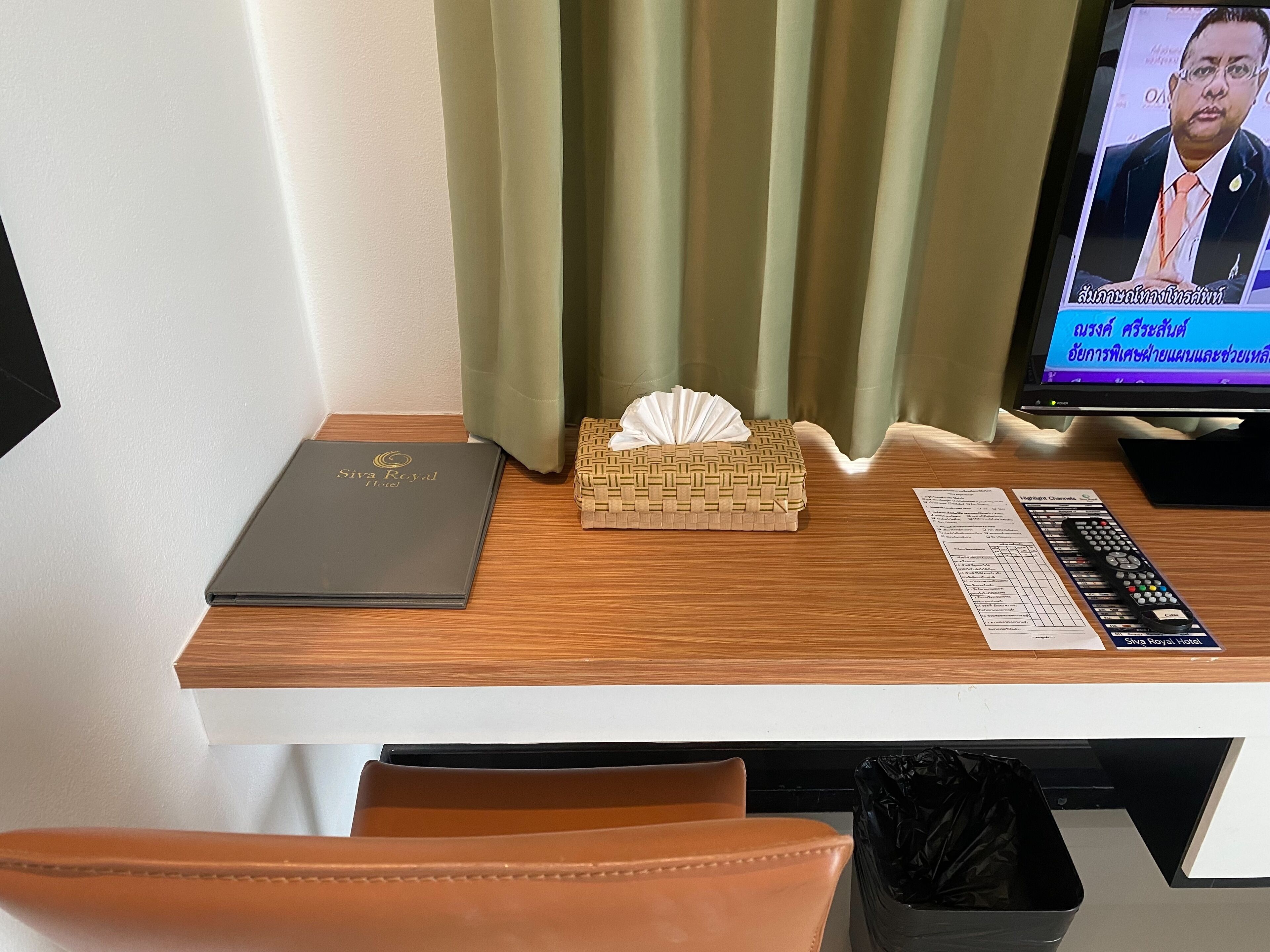 grand deluxe double room | in-room safe, desk, rollaway beds, free wifi