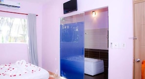 Minibar, Schreibtisch, Zustellbetten, kostenloses WLAN