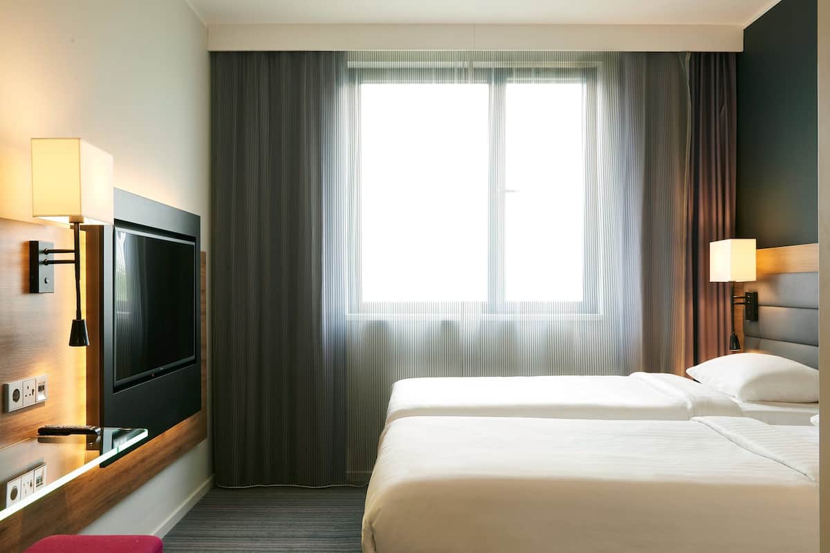 Habitación, 2 camas individuales, para no fumadores | 1 habitación, cunas gratuitas, wifi gratis y ropa de cama