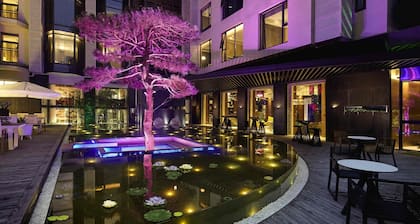 Mercure Yangzhou Dongguan Street