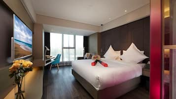 Superior kamer, 1 kingsize bed | Een bureau, babybedden, gratis wifi, een wekker