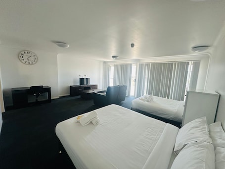 Family Room | Desk, iron/ironing board, free WiFi, bed sheets. Aspire Mayfield