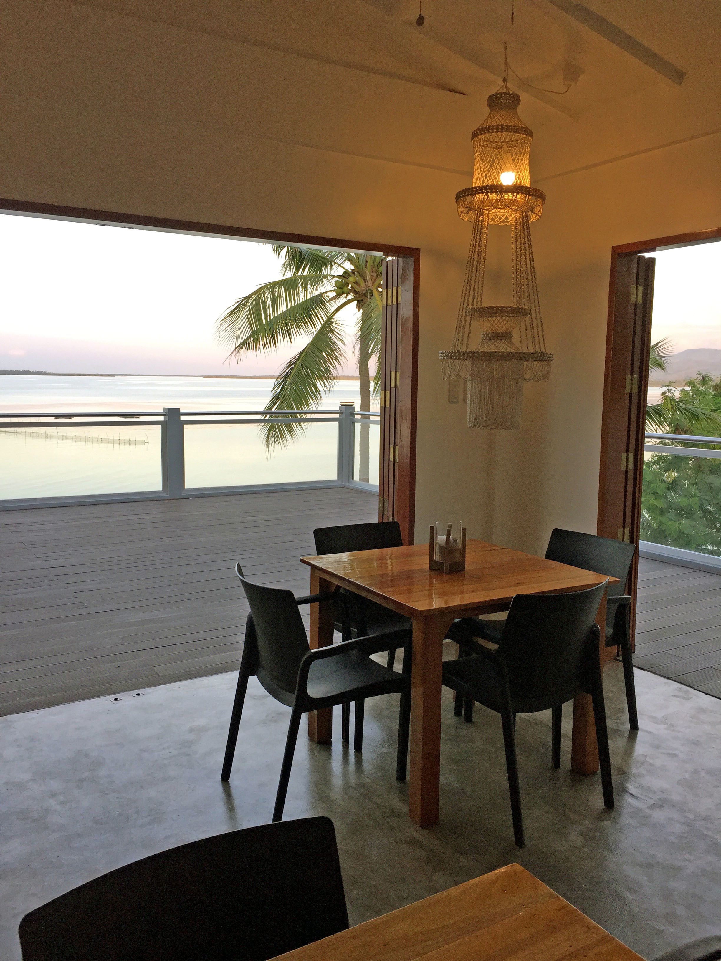 breakfast, lunch served; local and international cuisine, sea views