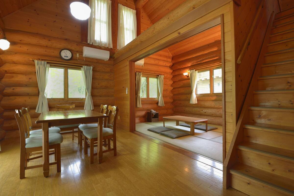 Western Japanese Room, Log House, Smoking | In-room dining