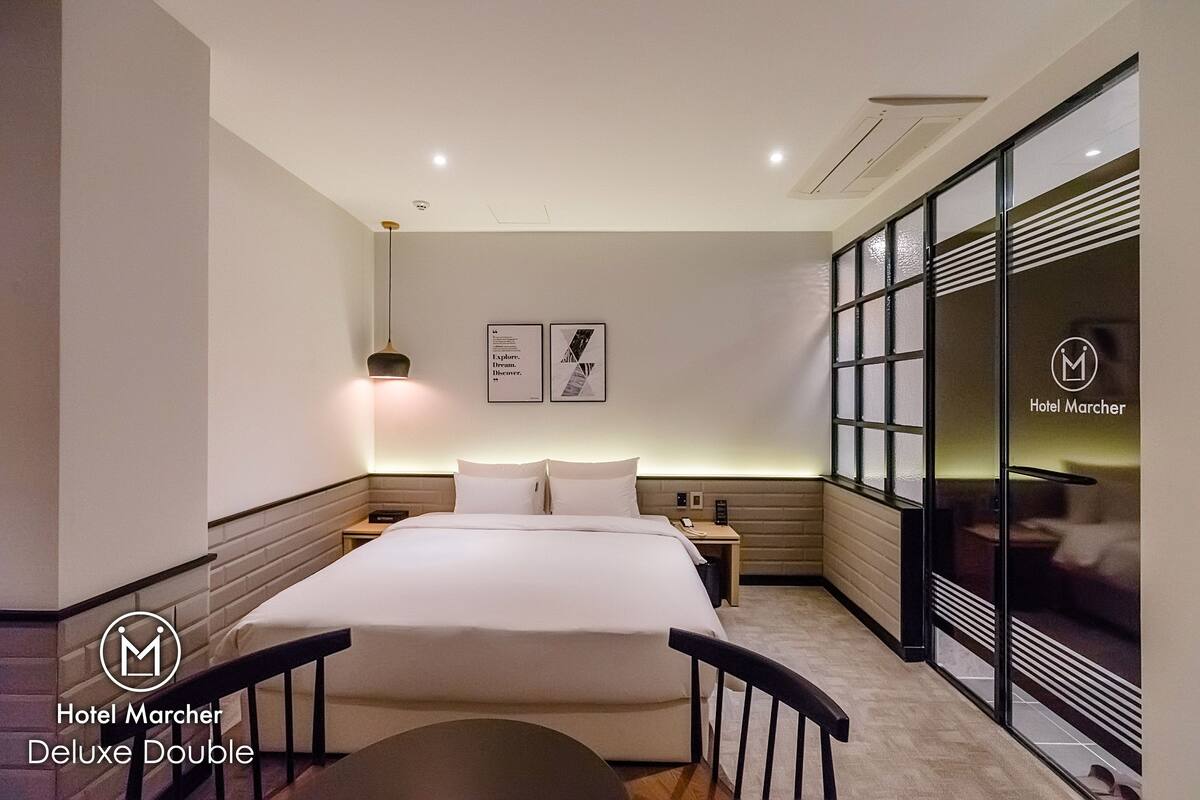 Literie de qualité supérieure, couette en duvet d'oie, minibar, bureau