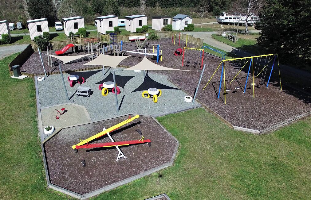 Children’s play area – outdoor