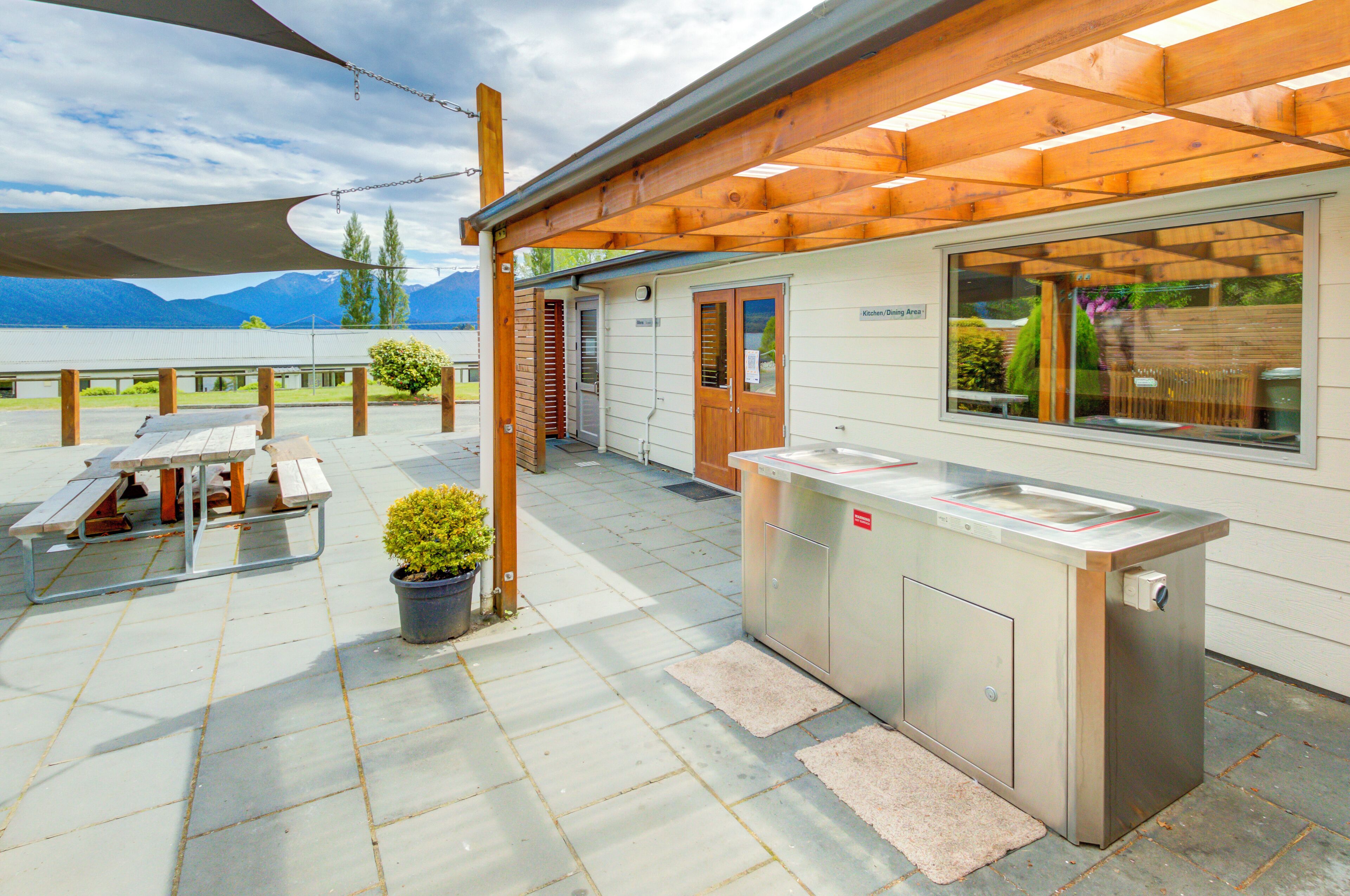 BBQ/picnic Area