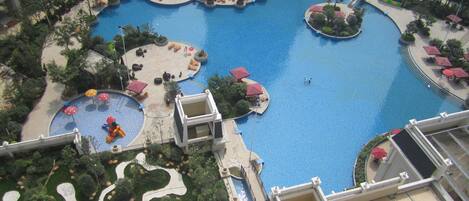 Indoor pool, outdoor pool