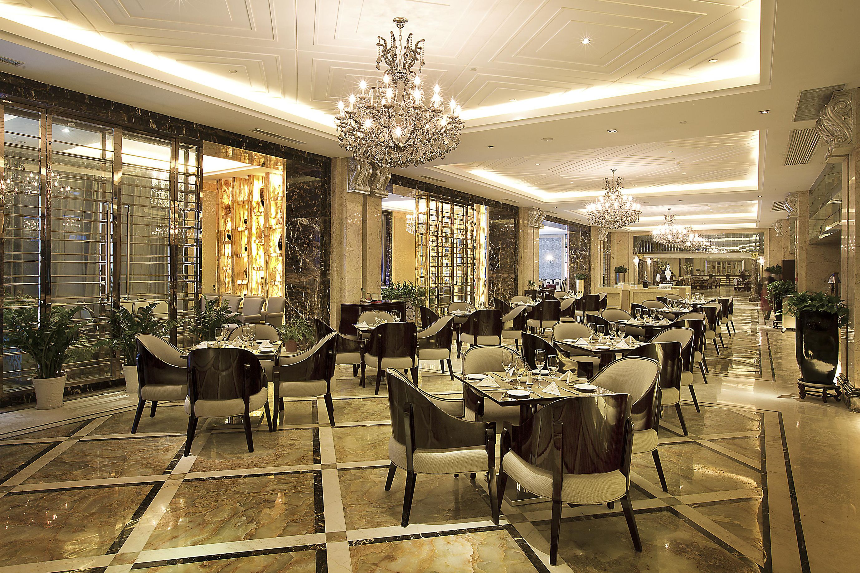 2 restaurants, Chinese cuisine