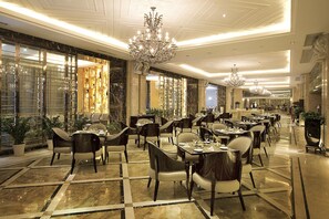 2 Restaurants, chinesische Küche