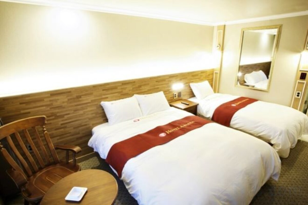 Family Twin Room Non Smoking