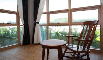 Family Twin Room | Minibar, in-room safe, free WiFi, bed sheets