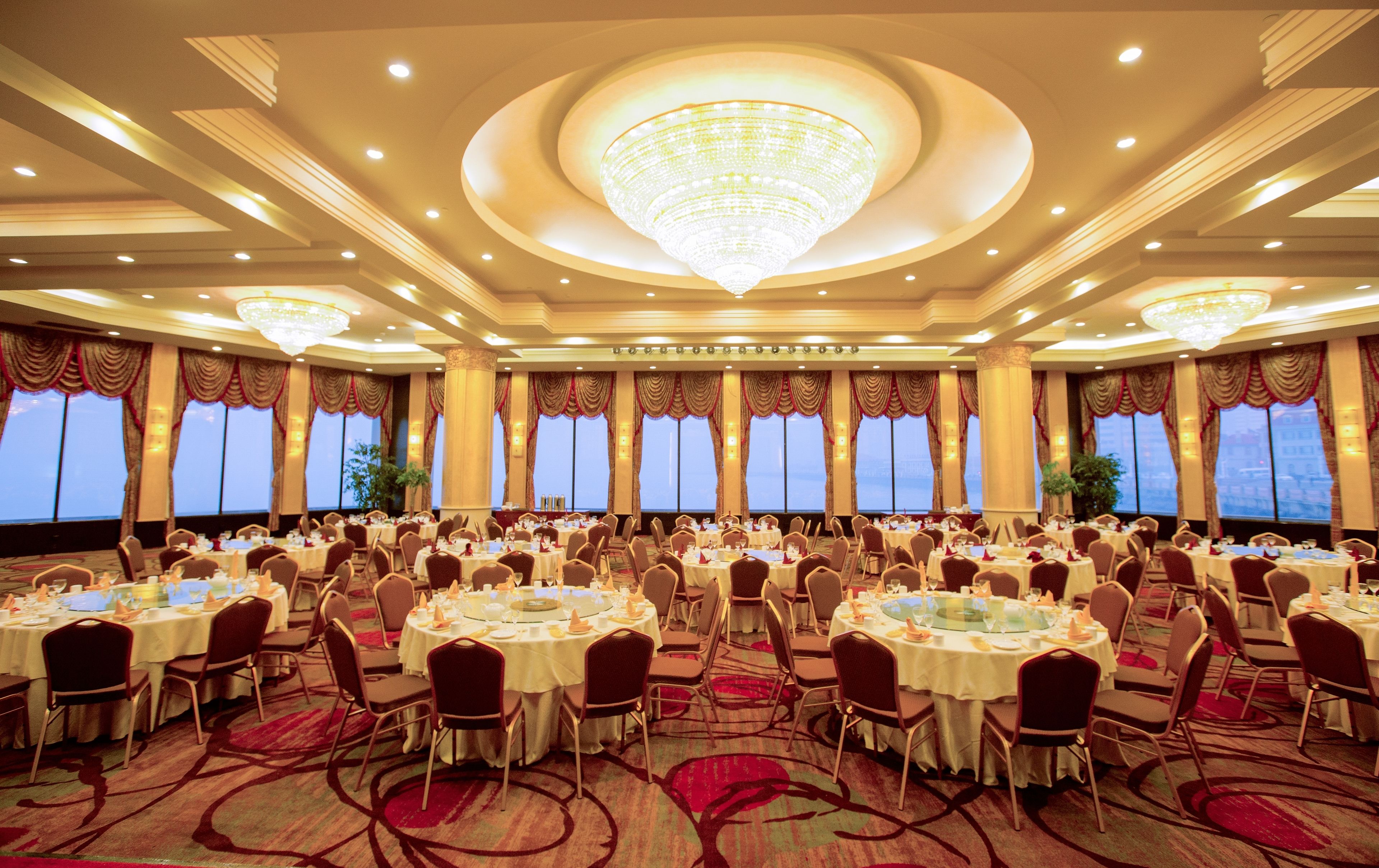banquet hall
