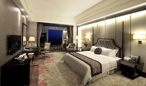 Executive Room, 1 King Bed