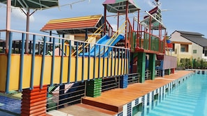 Outdoor pool - Doungta Anda Hotel (Krabi)