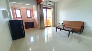 ファミリー ルーム | リビング エリア | 薄型テレビ