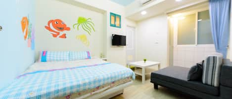 Basic Double Room, 1 Bedroom, Ensuite | Children's theme room