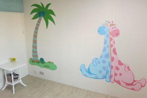 Basic Double Room, 1 Bedroom, Ensuite | Individually decorated, individually furnished, desk, blackout drapes - Bryan Southern Villages (Tainan)