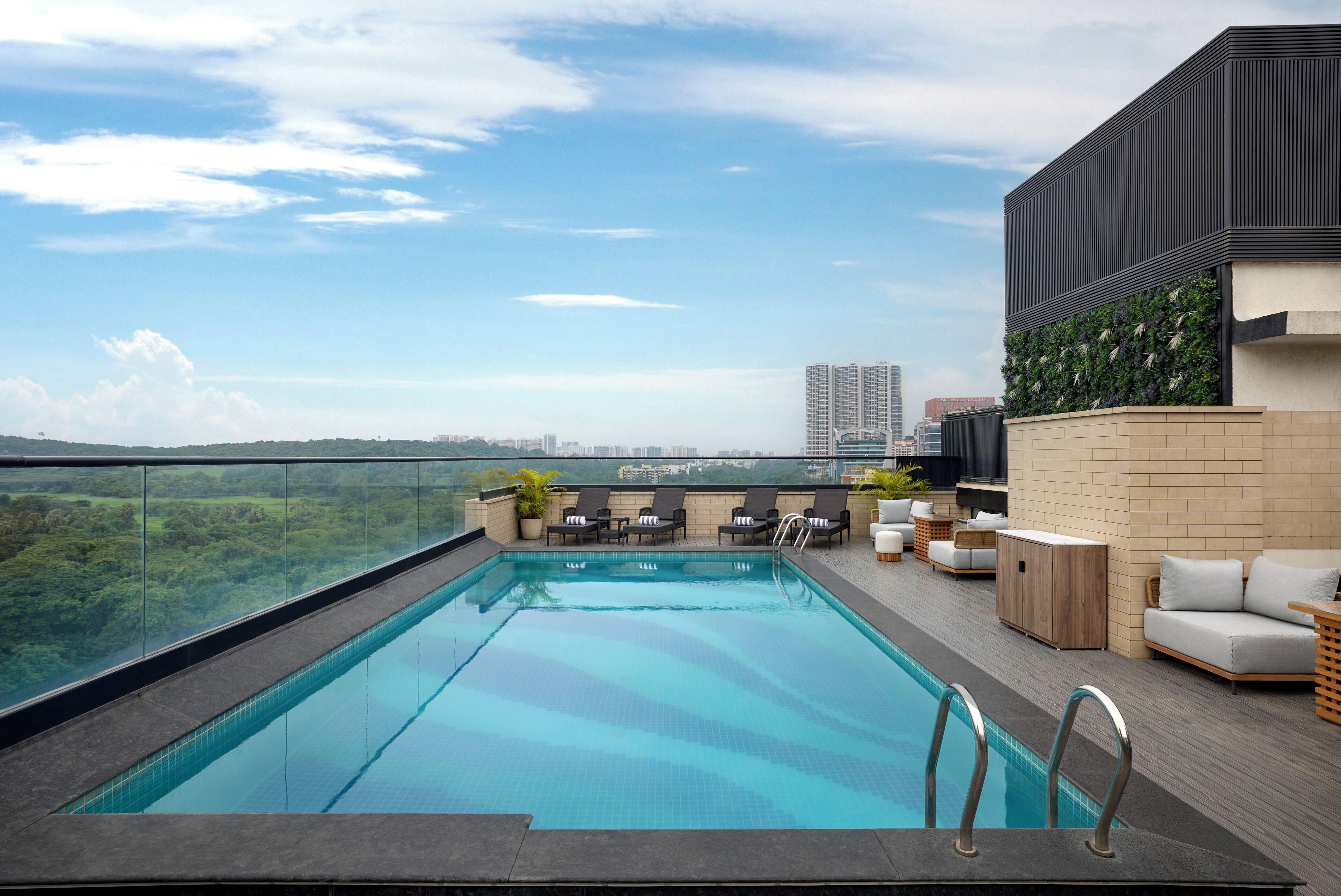 Piscina en la azotea