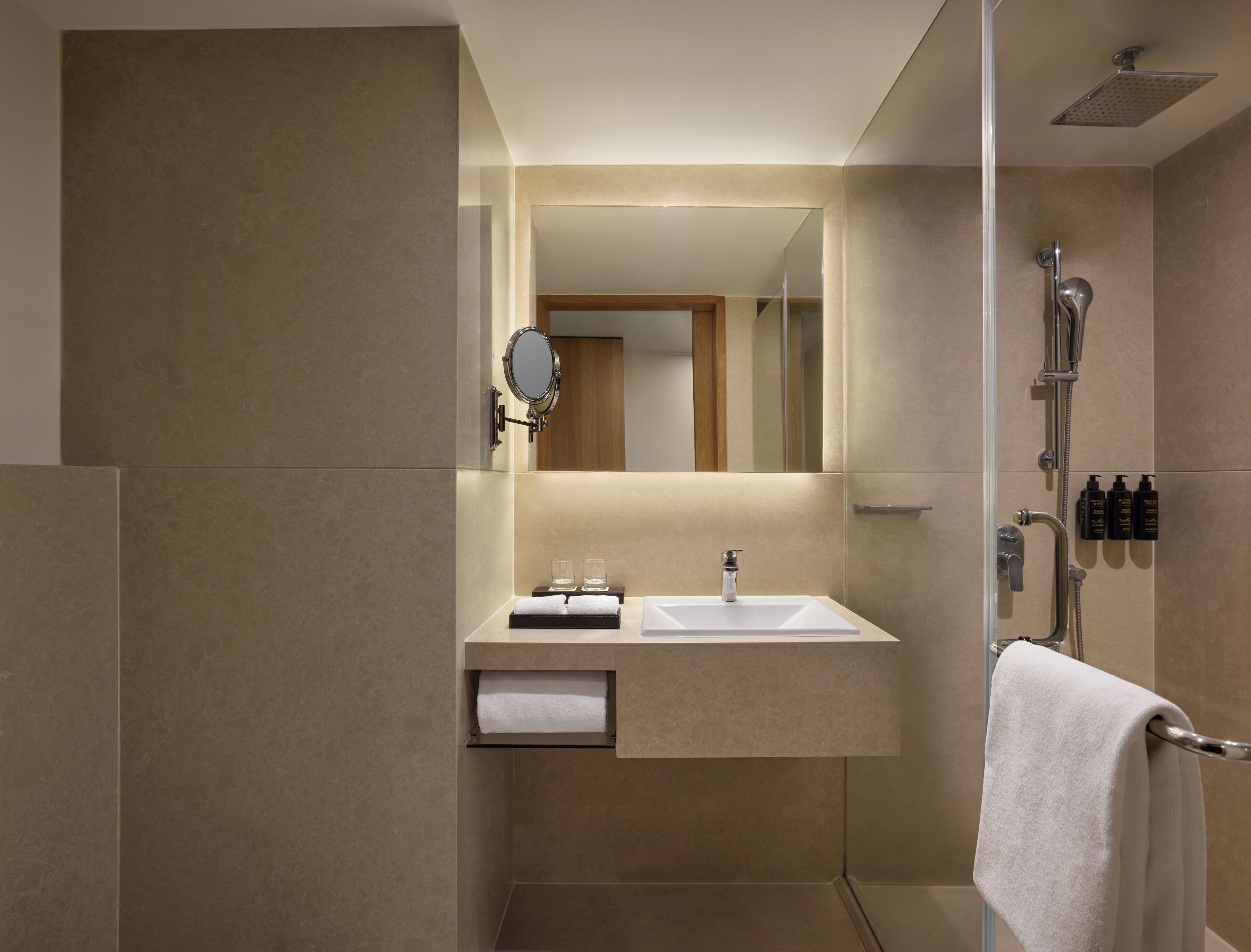 Photo - The Fern Mumbai, Goregaon, Series by Marriott