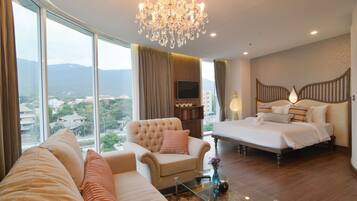 Premium bedding, memory foam beds, minibar, in-room safe