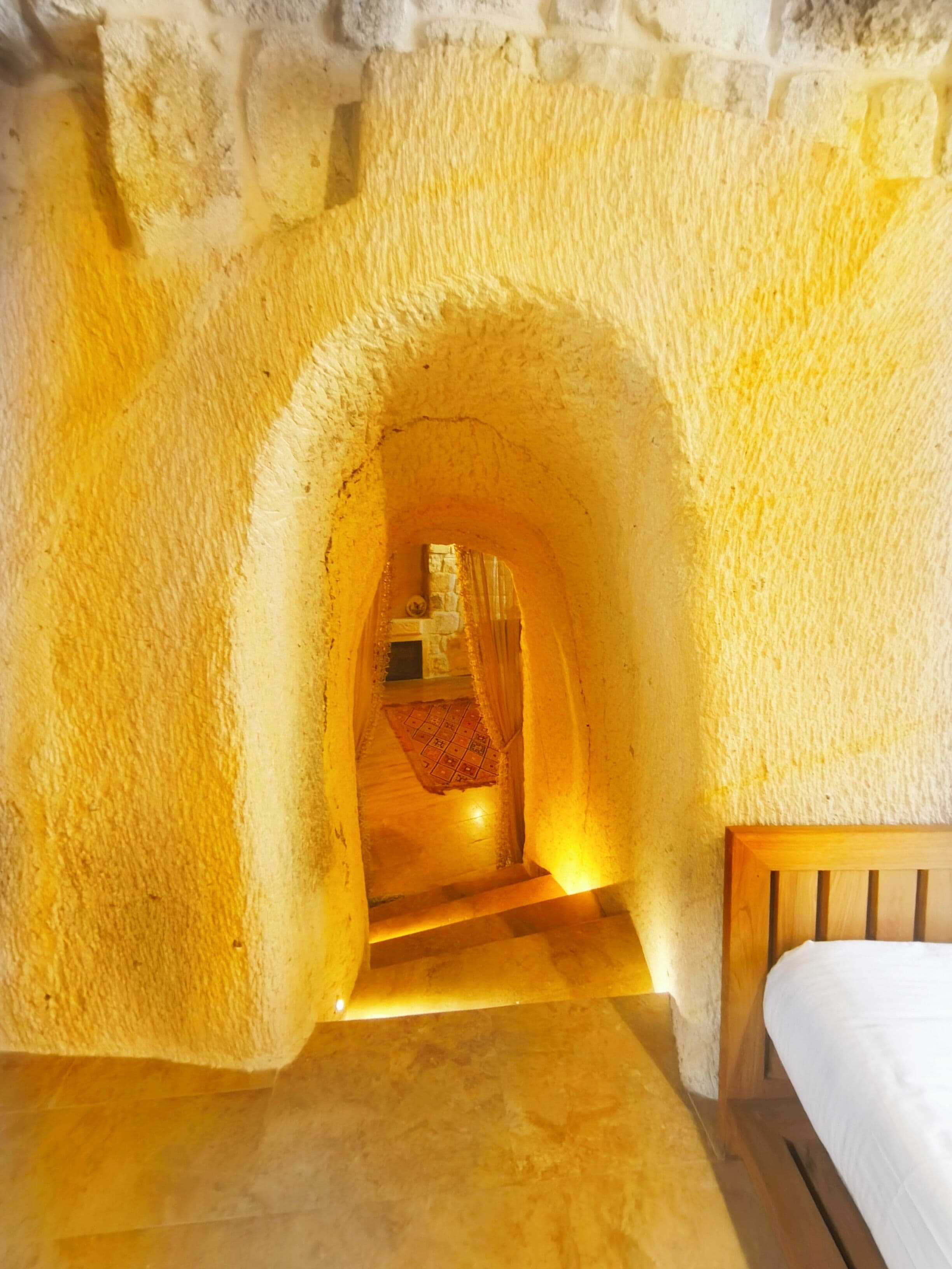 Presidential Cave Suite | 埃及棉床单、高档床上用品、羽绒被、记忆海绵床垫