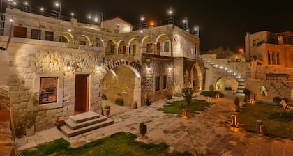 Acropolis Cave Suite