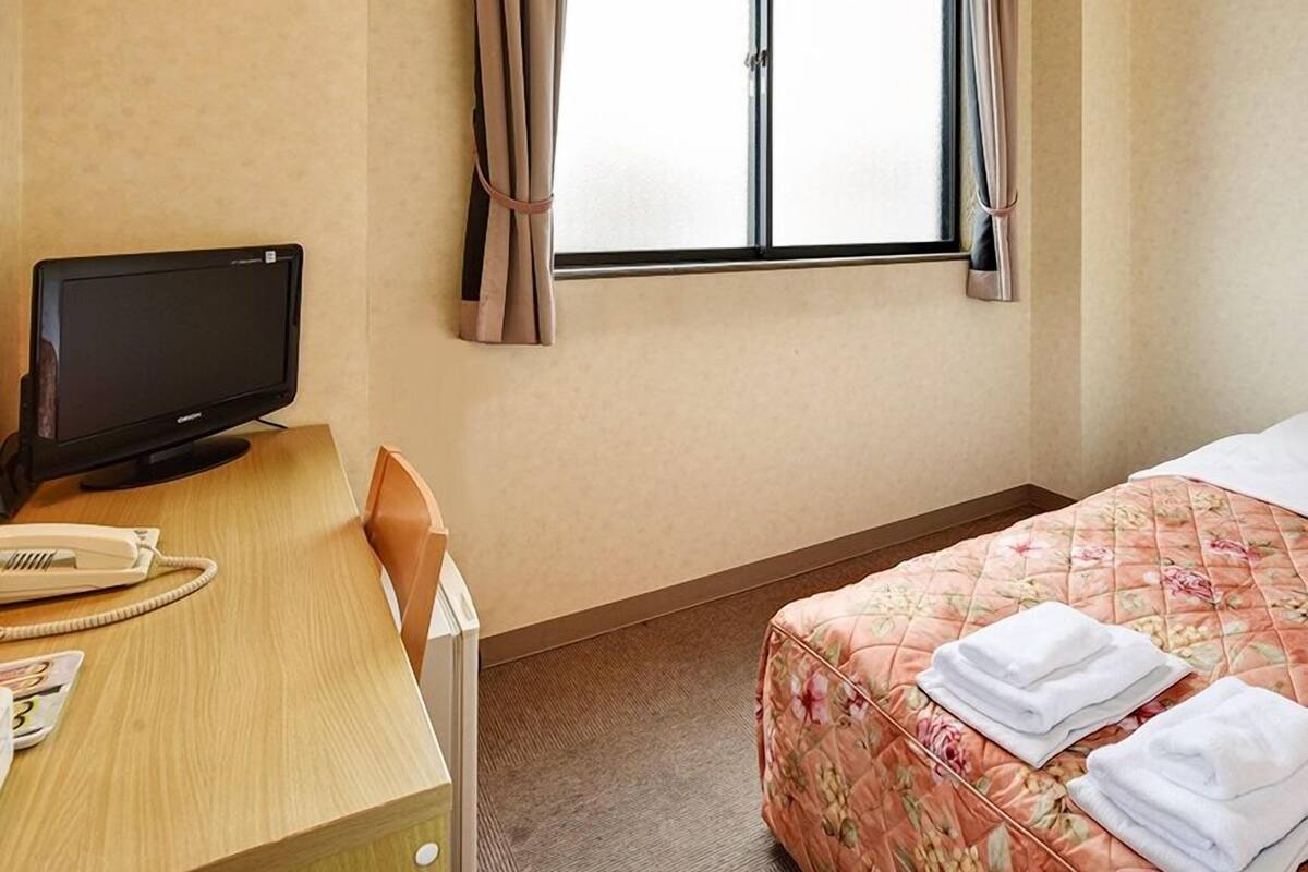Semi-double Room, Non Smoking