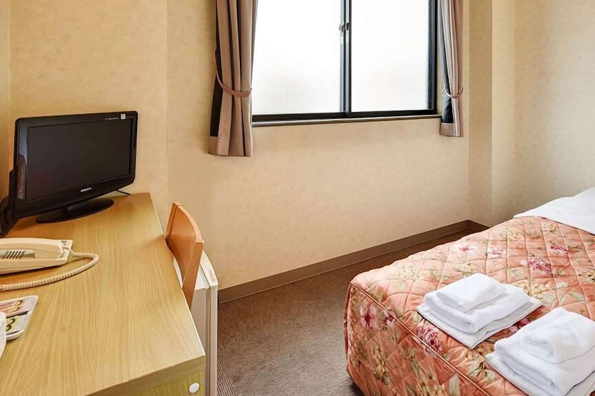 Habitación, para no fumadores (Semi-double) | Escritorio y wifi gratis