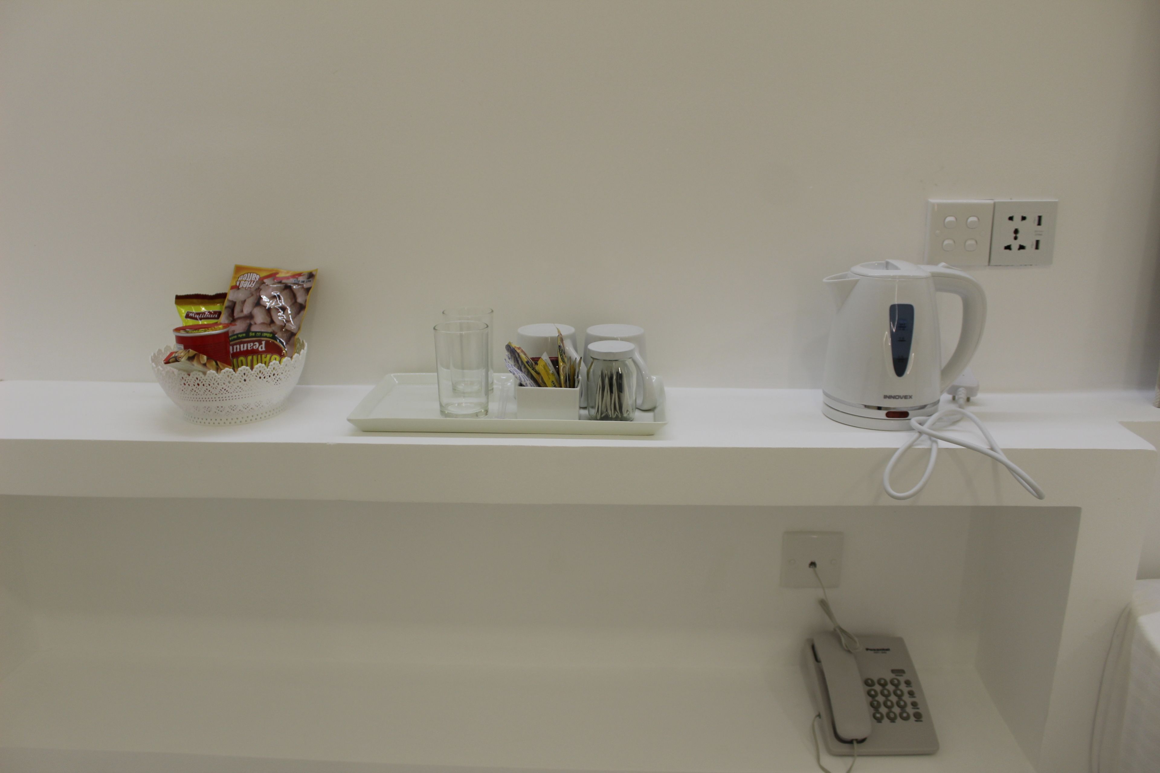 deluxe double room, 1 king bed, private bathroom, garden area | room amenity