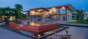 Riverpool Resort