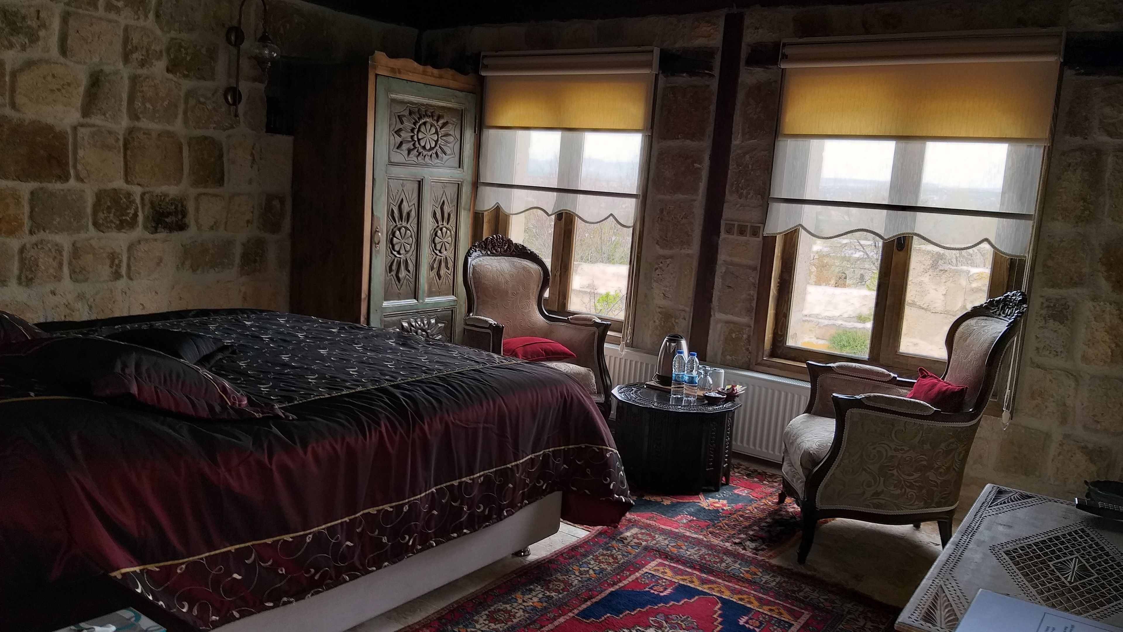 standard double room, 1 king bed | desk, free wifi