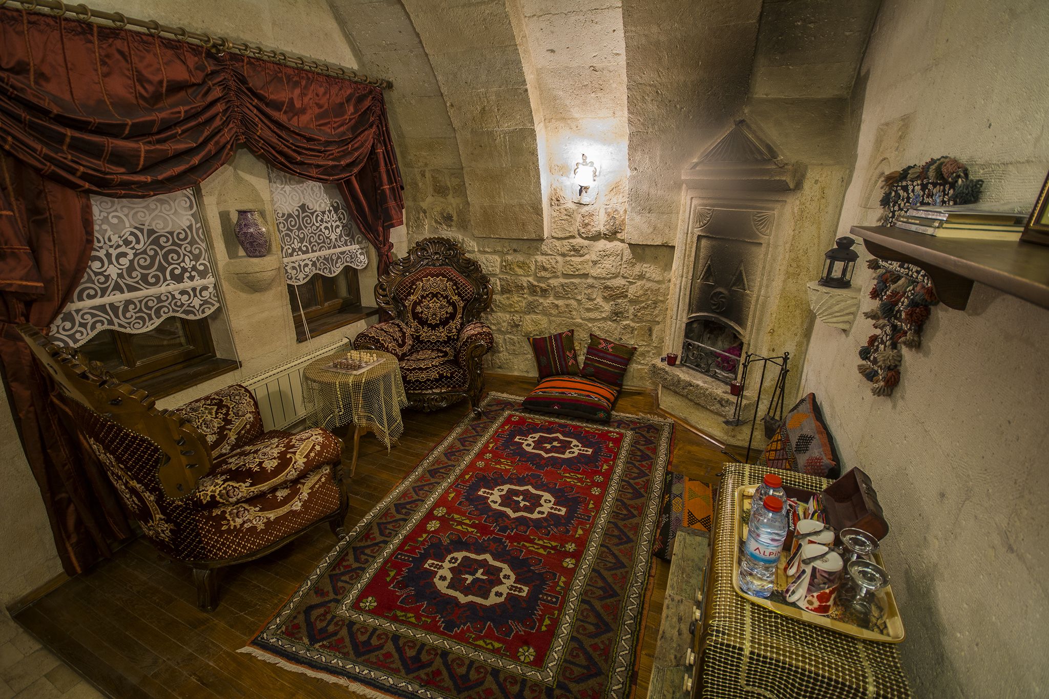 suite | living area | lcd tv