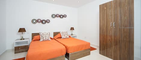 Appartement Design, 1 chambre (Orange) | Coffres-forts dans les chambres, décoration personnalisée