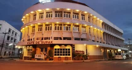 Supak Hotel