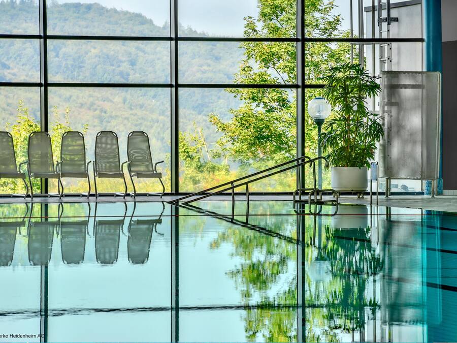 Indoor pool, 2 outdoor pools, open noon to 9:00 PM, sun loungers