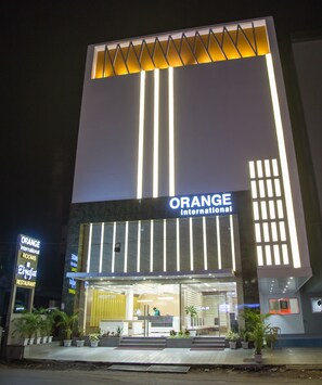 Property entrance - Hotel Orange International (Surat)