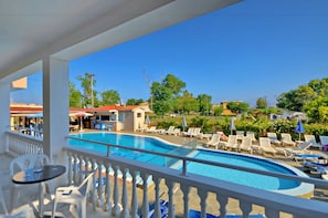 Superior Double Room, Pool View | Balcony