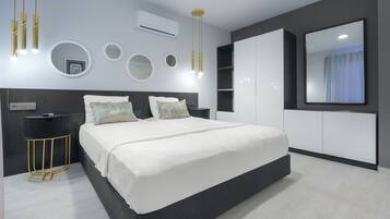 Appartamento Comfort (A-Blok) | 1 camera, una cassaforte in camera, una scrivania, insonorizzazione