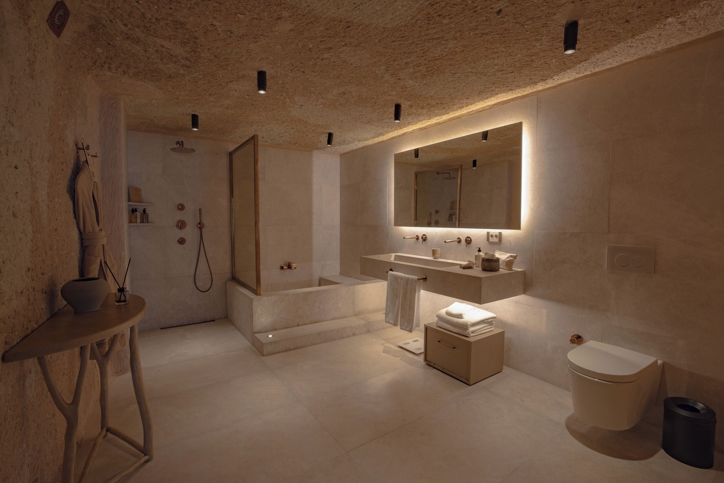 The Heritage Retreat Suite | Bathroom