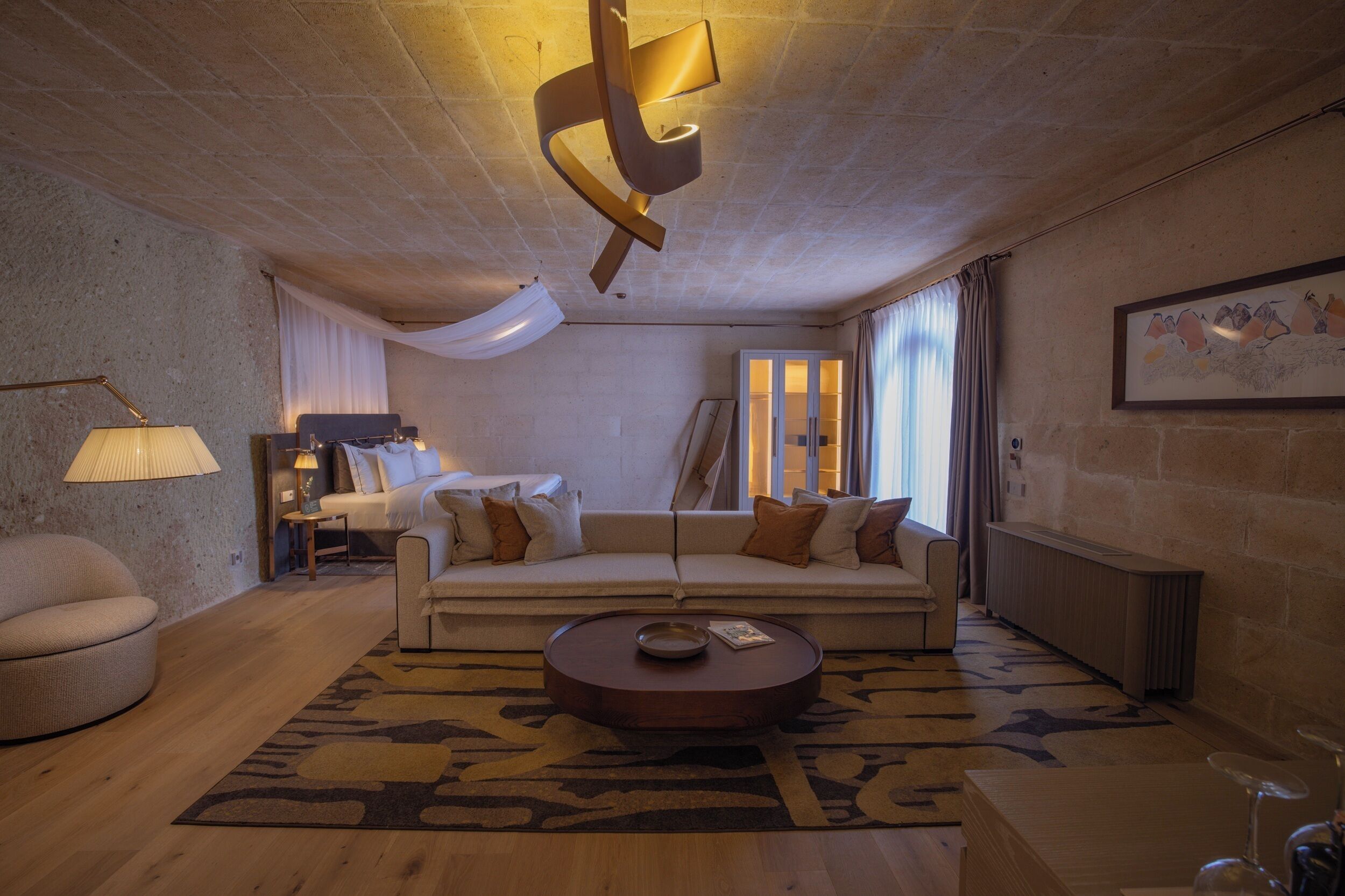 Suite – elite | Sengetøy av topp kvalitet, minibar, safe på rommet og blendingsgardiner